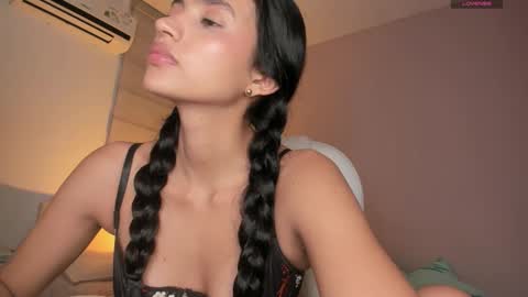 nina mirley online show from 2, 2, 2026