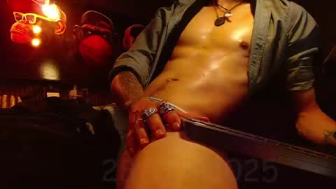 GIORGGIO online show from 4, 3, 2025