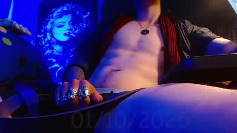 GIORGGIO online show from 1, 10, 2025