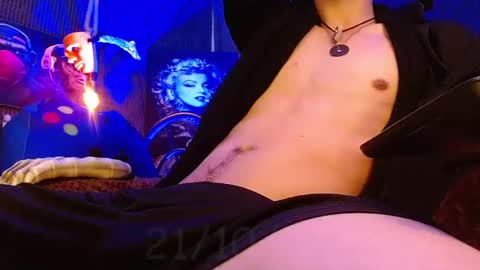 GIORGGIO online show from 21, 10, 2025