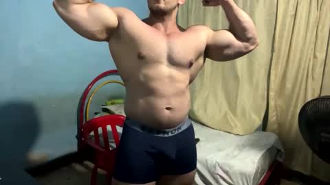 Snapshot of the_beastmuscle chatting on 20, 2, 2025 beast online show from 20, 2, 2025