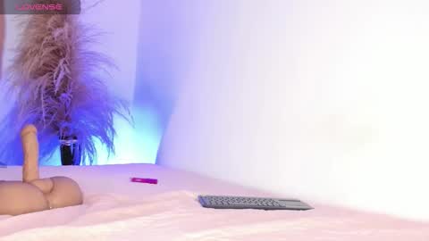 Snapshot of the_black_woman chatting on 29, 11, 2025 sofia online show from 29, 11, 2025