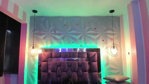 i am Cat  online show from 3, 1, 2025