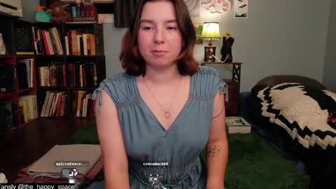 Snapshot of the_happy_space chatting on 23, 5, 2026 MATERNITY LEAVE online show from 23, 5, 2026