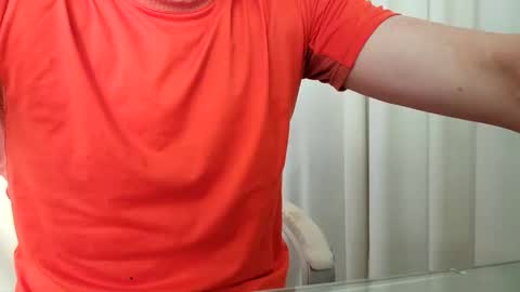 Snapshot of the_hard_baguette chatting on 23, 2, 2026 La Baguette dure online show from 23, 2, 2026