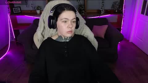 the_ice_owl online show from 12, 4, 2026