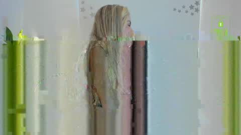 Snapshot of the_little_mia chatting on 12, 5, 2026 MIA JP online show from 12, 5, 2026