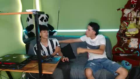 Snapshot of the_muderer chatting on 26, 11, 2025 murderer online show from 26, 11, 2025