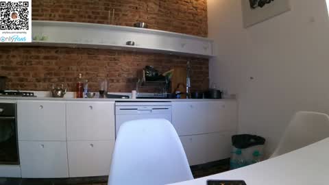 Anna online show from 28, 9, 2025