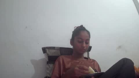 Suzan Sexy online show from 5, 3, 2026