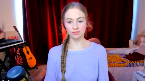 Snapshot of the_steel_magnolia_ chatting on 14, 5, 2026 Ally STREAMING ON TWITCH NOW Check my Twitter for updates online show from 14, 5, 2026