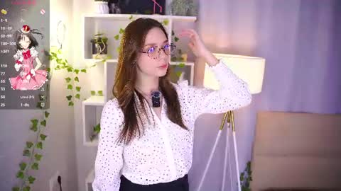 Snapshot of the_truewoman_show chatting on 23, 7, 2026 My name is Cynthia and Im very happy to see you in my sweet room online show from 23, 7, 2026