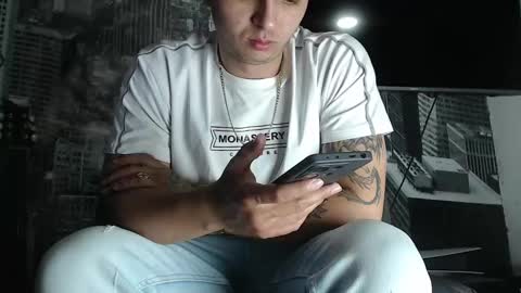 Snapshot of theangelmiguel chatting on 15, 12, 2024 Miguel Angel online show from 15, 12, 2024