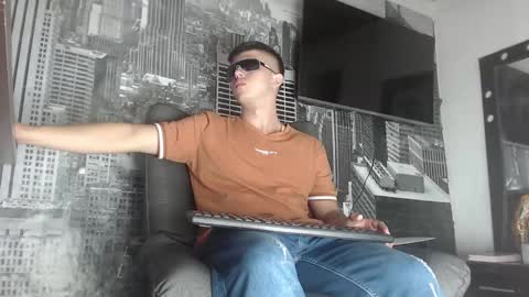 Snapshot of theangelmiguel chatting on 12, 1, 2025 Miguel Angel online show from 12, 1, 2025