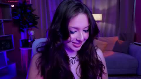 Snapshot of thebbylu chatting on 24, 9, 2025 Lucy online show from 24, 9, 2025