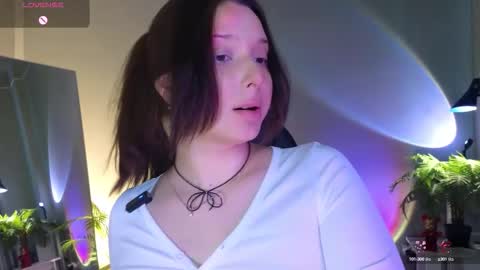 Snapshot of thebbylu chatting on 29, 9, 2025 Lucy online show from 29, 9, 2025