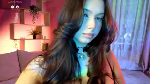 Snapshot of thebbylu chatting on 25, 11, 2025 Lucy online show from 25, 11, 2025