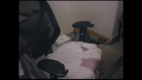 Snapshot of thebearking69 chatting on 16, 12, 2025 The Bear King online show from 16, 12, 2025