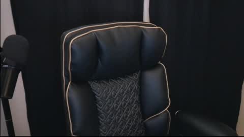 The Bear King online show from 19, 4, 2026