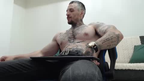 Snapshot of thebestmuscles chatting on 22, 6, 2026 John online show from 22, 6, 2026