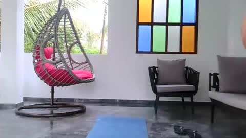 Tanned Man online show from 18, 9, 2025