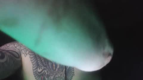 Snapshot of thecolorclear chatting on 25, 10, 2025 thecolorclear online show from 25, 10, 2025