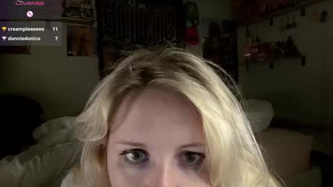 Snapshot of thedancingalien chatting on 24, 4, 2026 Kassandra Grant online show from 24, 4, 2026
