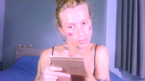 Snapshot of thedollxxxperience chatting on 16, 6, 2026 Yolanda online show from 16, 6, 2026