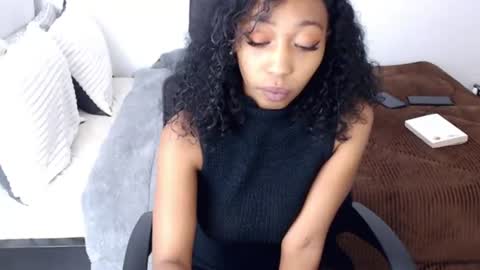 Snapshot of thee_habibah chatting on 14, 6, 2026 Habibah online show from 14, 6, 2026