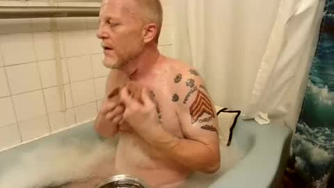 Snapshot of thee_lone_boner chatting on 12, 10, 2025 Alpha online show from 12, 10, 2025