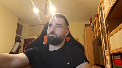 Snapshot of theespio chatting on 31, 1, 2025 theespio online show from 31, 1, 2025