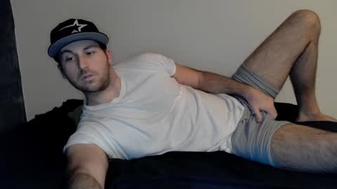 Theetwohander online show from 12, 2, 2025