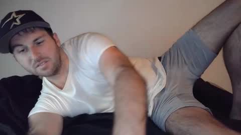 Theetwohander online show from 4, 4, 2026