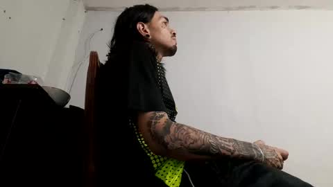 independent Model online show from 6, 3, 2025