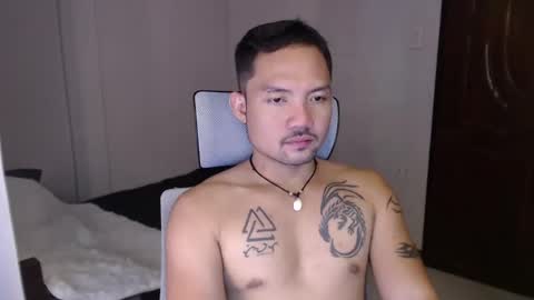 Snapshot of thefriskyasian chatting on 2, 12, 2024 Jaycee online show from 2, 12, 2024