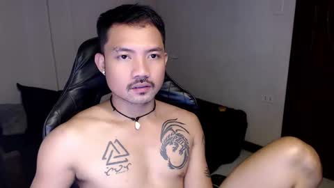 Snapshot of thefriskyasian chatting on 5, 1, 2025 Jaycee online show from 5, 1, 2025