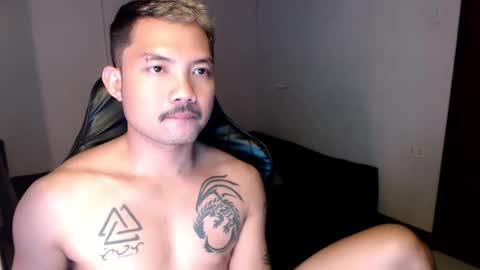 Snapshot of thefriskyasian chatting on 14, 1, 2025 Jaycee online show from 14, 1, 2025