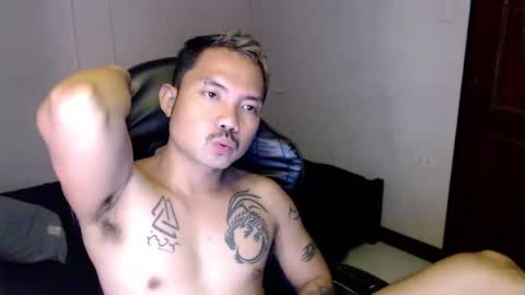 Snapshot of thefriskyasian chatting on 21, 1, 2025 Jaycee online show from 21, 1, 2025