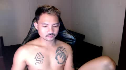 Snapshot of thefriskyasian chatting on 26, 1, 2025 Jaycee online show from 26, 1, 2025
