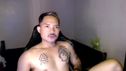 Snapshot of thefriskyasian chatting on 4, 2, 2025 Jaycee online show from 4, 2, 2025