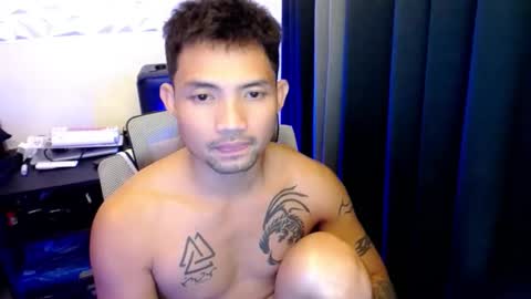 Snapshot of thefriskyasian chatting on 10, 9, 2025 Jaycee online show from 10, 9, 2025