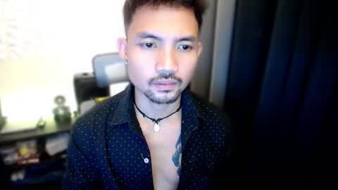 Snapshot of thefriskyasian chatting on 8, 10, 2025 Jaycee online show from 8, 10, 2025