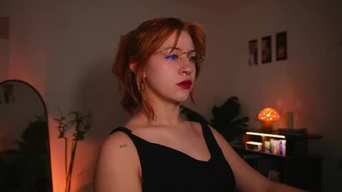 Snapshot of thegingerp chatting on 18, 6, 2026 Streaming mostly at online show from 18, 6, 2026