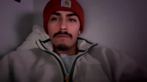 Snapshot of theglorious2002 chatting on 4, 11, 2025 theglorious2002 online show from 4, 11, 2025