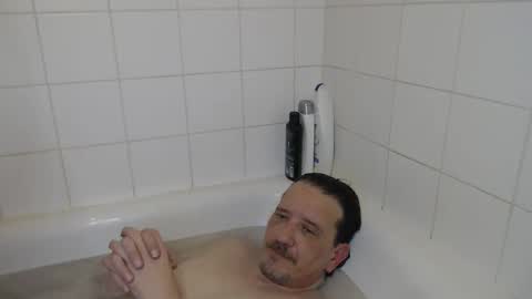 Green online show from 7, 1, 2026