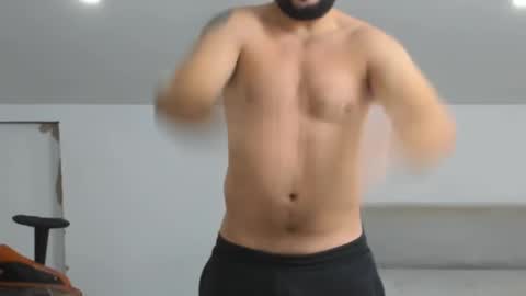 Snapshot of theguardian7 chatting on 18, 11, 2025 theguardian7 online show from 18, 11, 2025