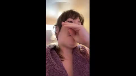 TheHappyLittleSlut online show from 5, 3, 2025