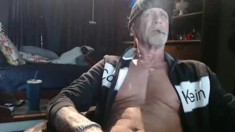 thehouseguy513 online show from 7, 1, 2026