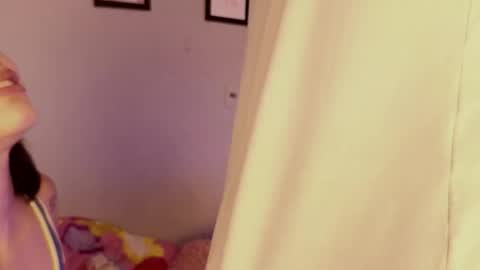 Snapshot of thehousex chatting on 25, 2, 2026 Meghan and Graham3 online show from 25, 2, 2026