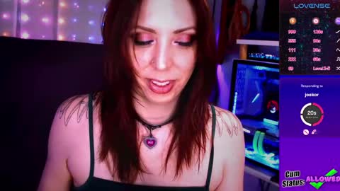 Snapshot of thekittengirlnix chatting on 8, 5, 2026 Nix online show from 8, 5, 2026